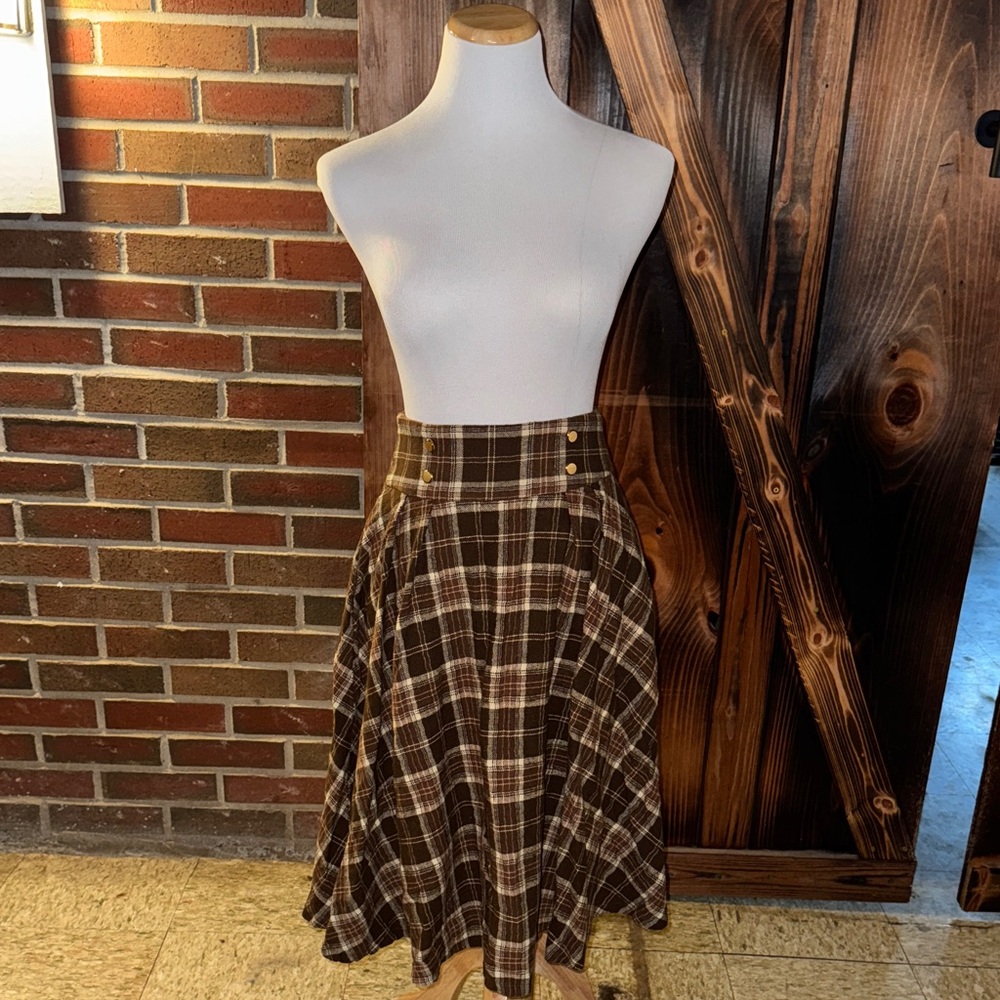 High Waisted Plaid Brown Skirt